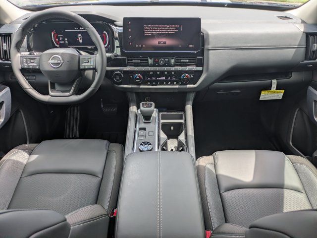 New 2026 Nissan Pathfinder SL AWD/4WD image 17