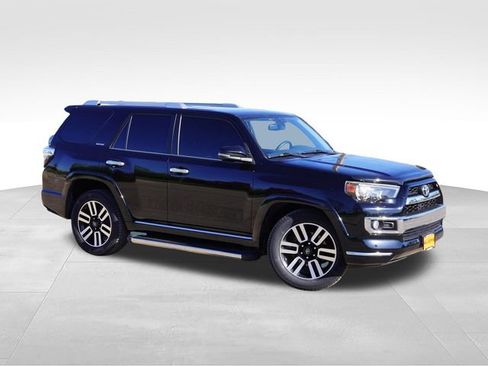 Used 2018 Toyota 4Runner Limited RWD image 2