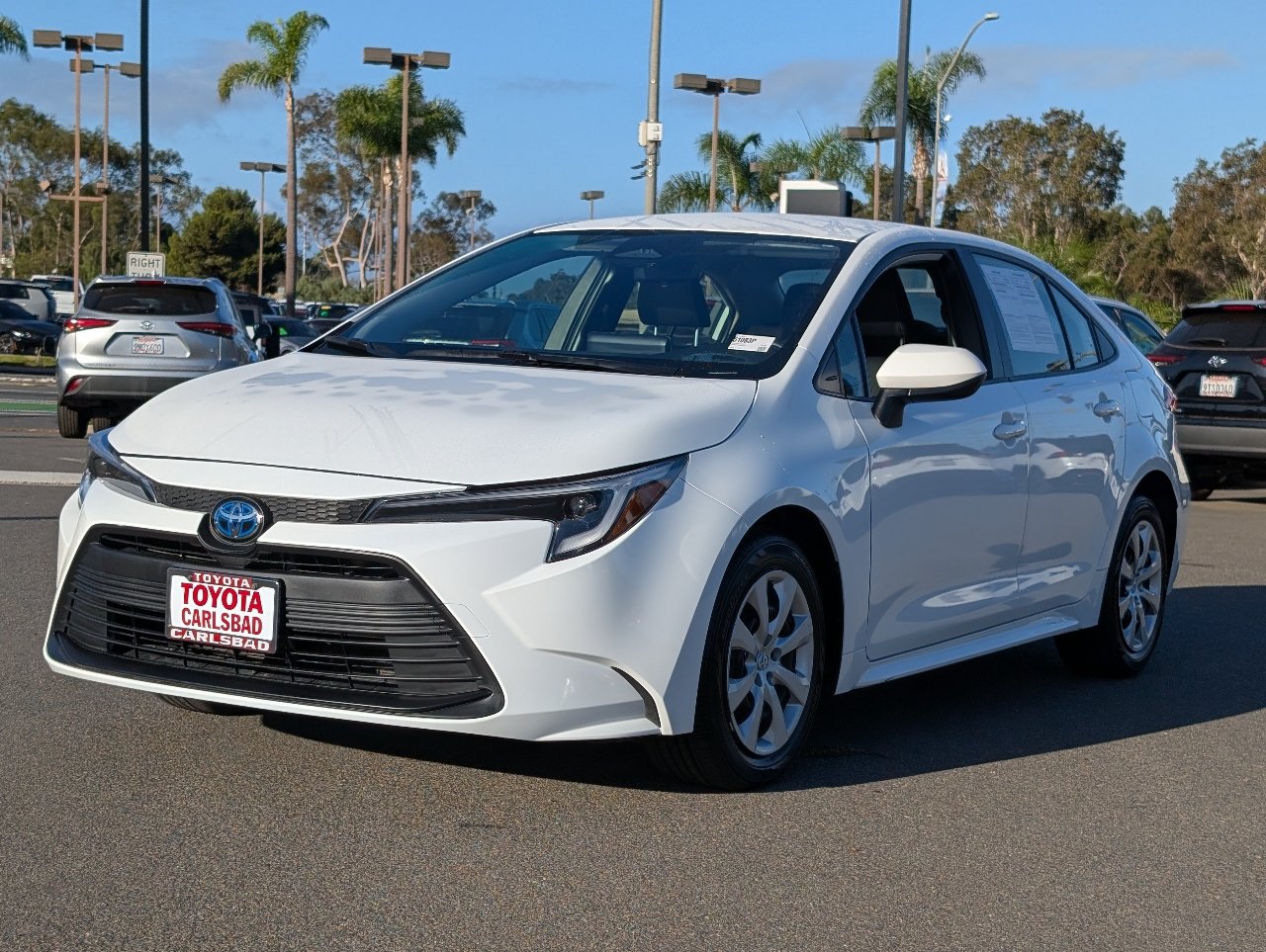Used 2025 Toyota Corolla LE w/ Carpet Mat Package (TMS) FWD image 11