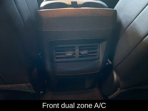Used 2026 Chevrolet Colorado Trail Boss AWD/4WD image 11