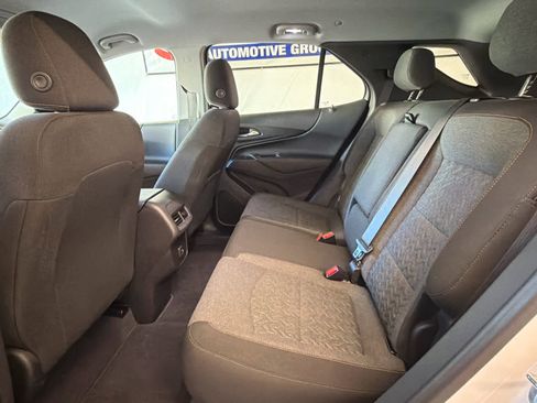 Used 2022 Chevrolet Equinox LT image 19