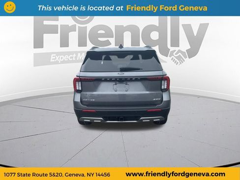 Used 2025 Ford Explorer Active w/ Active Comfort Package AWD/4WD image 6