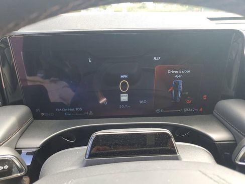 New 2025 Lincoln Aviator Reserve w/ Luxury Package image 28