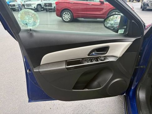 Used 2013 Chevrolet Cruze Eco FWD image 14