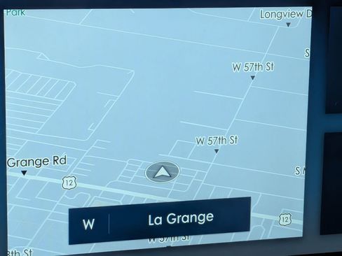 Used 2025 Lincoln Corsair Grand Touring w/ Towing Package AWD/4WD image 17