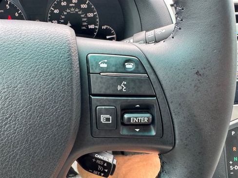Used 2011 Lexus RX 350 2WD w/ Premium Pkg image 12
