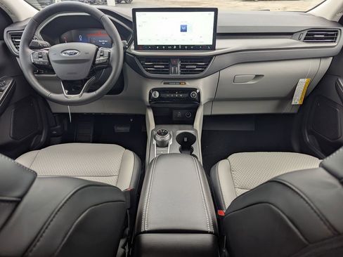 New 2026 Ford Escape SE FWD image 14