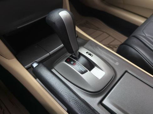 Used 2012 Honda Accord LX image 24
