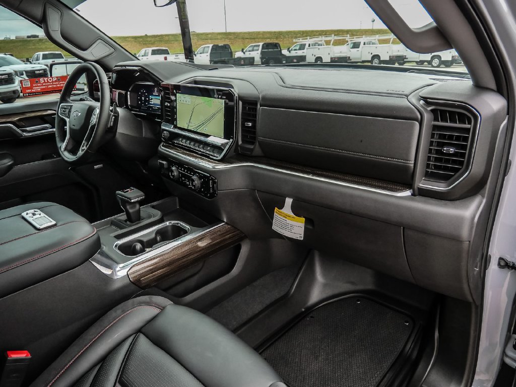 New 2025 Chevrolet Silverado 1500 RST w/ Convenience Package II AWD/4WD image 22
