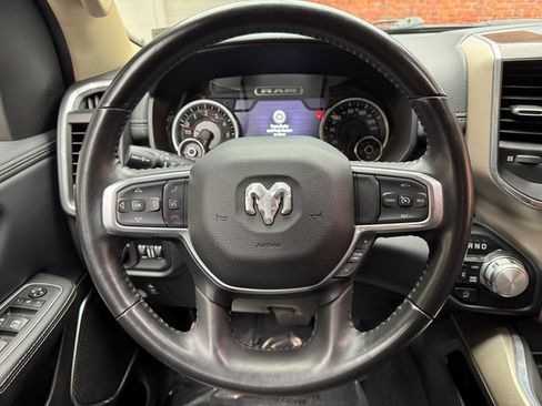 Used 2021 RAM 1500 Laramie image 14