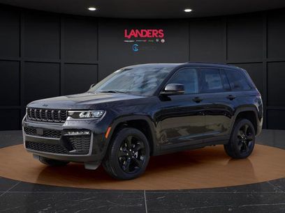 New 2026 Jeep Grand Cherokee Limited w/ Limited Altitude Package
