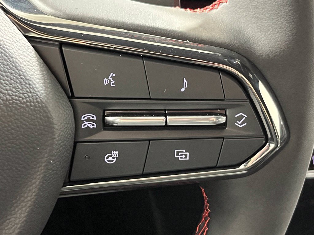 New 2027 Chevrolet Traverse RS w/ LPO, Floor Liner Package AWD/4WD image 23