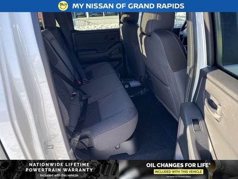 New 2026 Nissan Frontier SV w/ Tow Package AWD/4WD image 12