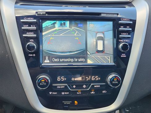 Used 2017 Nissan Murano Platinum w/ Platinum Technology Package AWD/4WD image 18