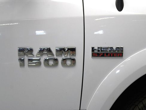 Used 2014 RAM 1500 Laramie w/ Convenience Group AWD/4WD image 36
