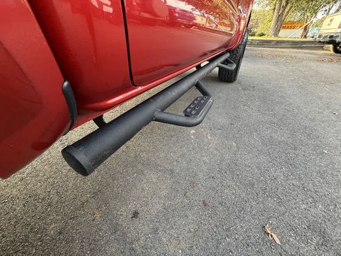 Used 2016 Toyota Tacoma TRD Sport w/ Towing Package image 31