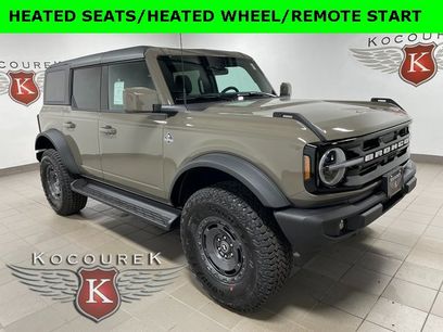 New 2025 Ford Bronco Outer Banks w/ Sasquatch Package