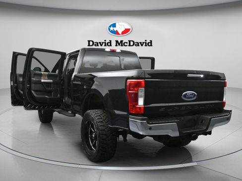 Used 2017 Ford F250 Lariat w/ Lariat Value Package AWD/4WD image 50