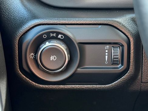 Used 2023 Jeep Wrangler Sport AWD/4WD image 23