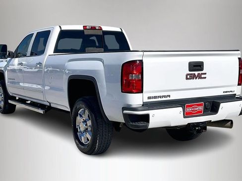 Used 2016 GMC Sierra 3500 Denali w/ Duramax Plus Package image 4