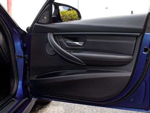 Used 2018 BMW M3 CS w/ Executive Package RWD image 53