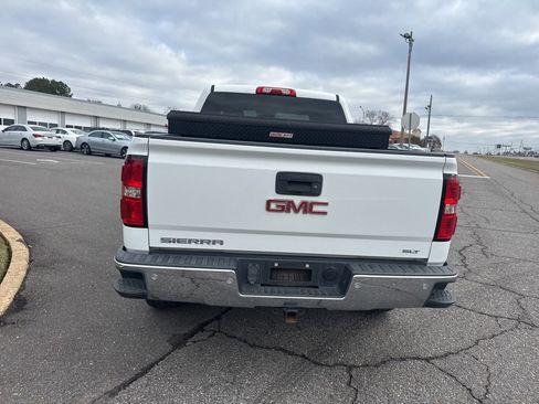 Used 2014 GMC Sierra 1500 SLT w/ SLT Crew Cab Value Package image 9