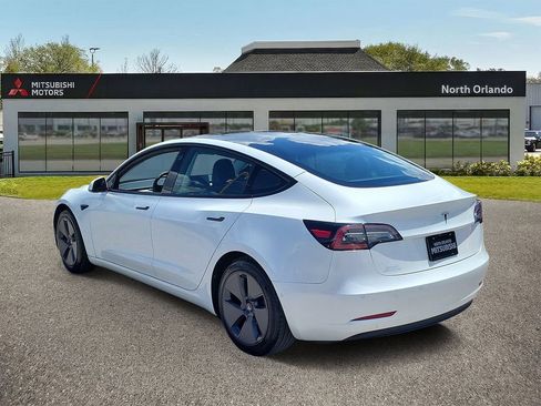 Used 2021 Tesla Model 3 Standard Range Plus RWD image 2