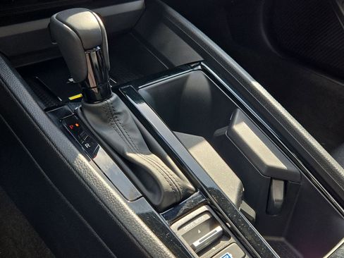 Used 2025 Honda Accord Sport image 27