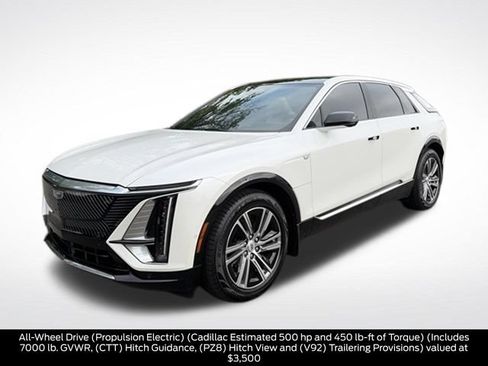 Used 2024 Cadillac Lyriq Luxury w/ LPO, Floor Liner Package AWD/4WD image 3