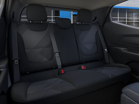 New 2027 Chevrolet Bolt LT FWD image 17