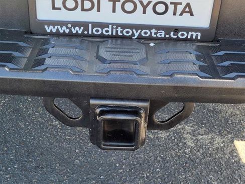 Used 2021 Toyota Tacoma SR image 7