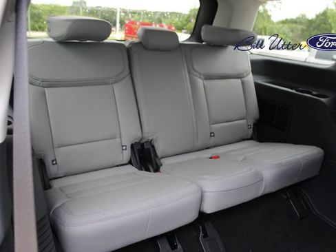 New 2026 Ford Expedition Active RWD image 10