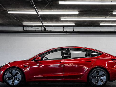 Used 2021 Tesla Model 3 Long Range AWD/4WD image 2