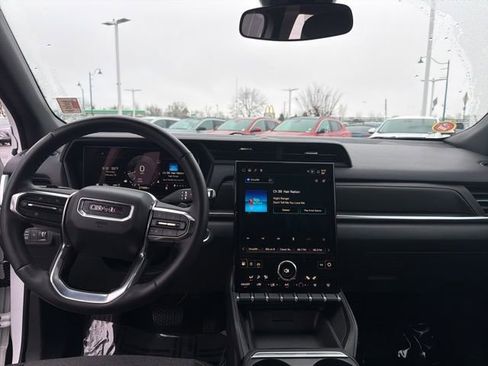 Used 2025 GMC Terrain Elevation image 28