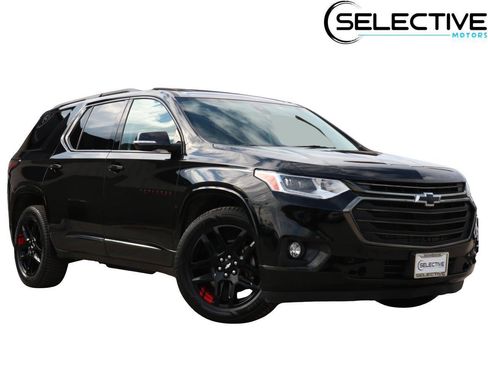 Used 2019 Chevrolet Traverse Premier w/ Redline Edition AWD/4WD image 1