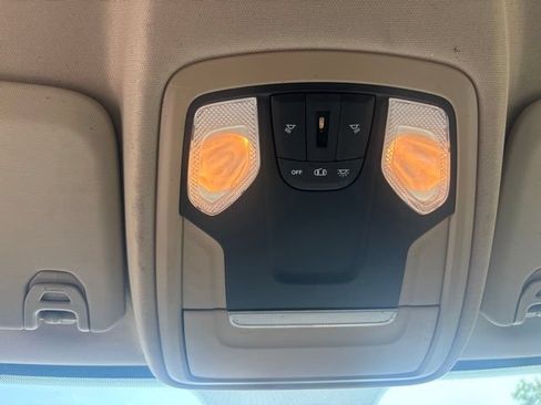Used 2019 RAM 3500 Tradesman AWD/4WD image 28