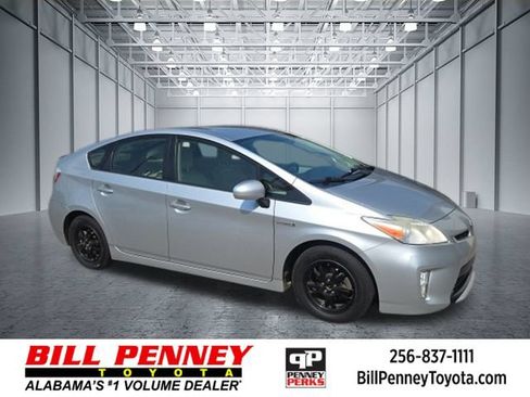 Used 2012 Toyota Prius Two FWD image 1