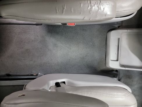 Used 2020 Toyota Sienna L image 28