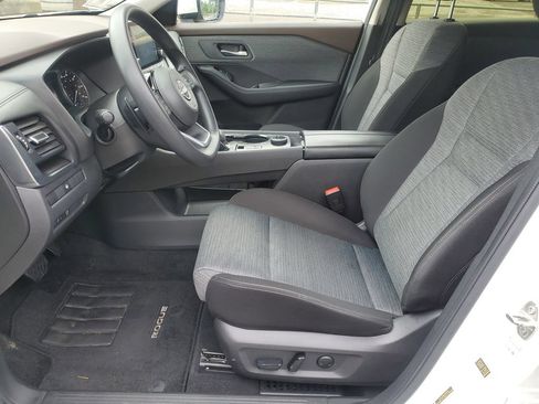Certified 2023 Nissan Rogue SV AWD/4WD image 16