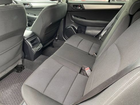 Used 2019 Subaru Outback 2.5i Premium AWD/4WD image 13