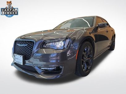 Used 2023 Chrysler 300 Touring L w/ Comfort Group