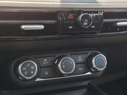 New 2026 Nissan Kicks S FWD image 21