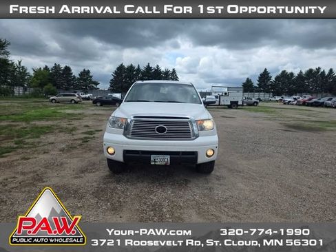 Used 2010 Toyota Tundra Limited AWD/4WD image 3