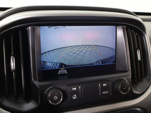 Used 2022 Chevrolet Colorado LT w/ Fleet Safety Package image 6