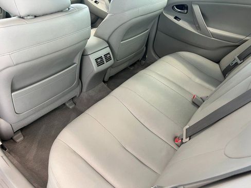 Used 2007 Toyota Camry Hybrid FWD image 32