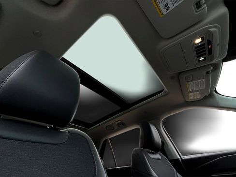 New 2025 Ford Explorer Active w/ Active Comfort Package image 31