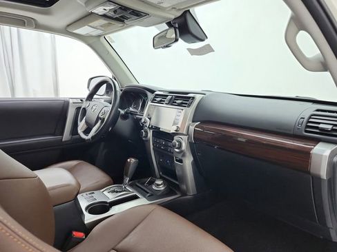 Used 2023 Toyota 4Runner Limited AWD/4WD image 13