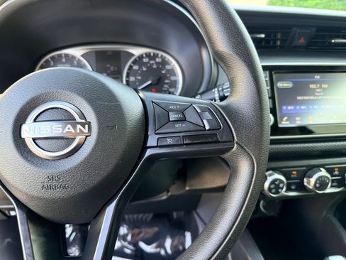 Used 2024 Nissan Kicks S FWD image 22