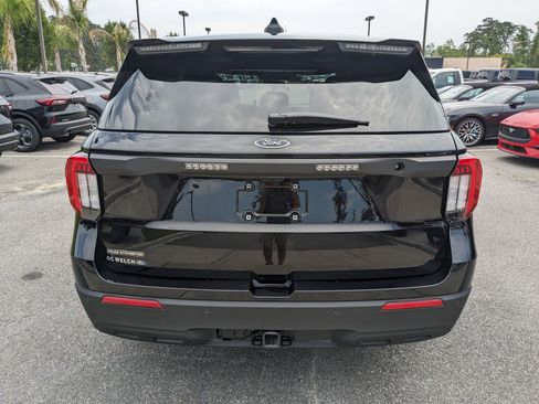 New 2025 Ford Explorer 4WD Police Interceptor w/ Ready For The Road Package image 6