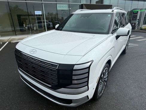 Certified 2026 Hyundai Palisade Calligraphy AWD/4WD image 8